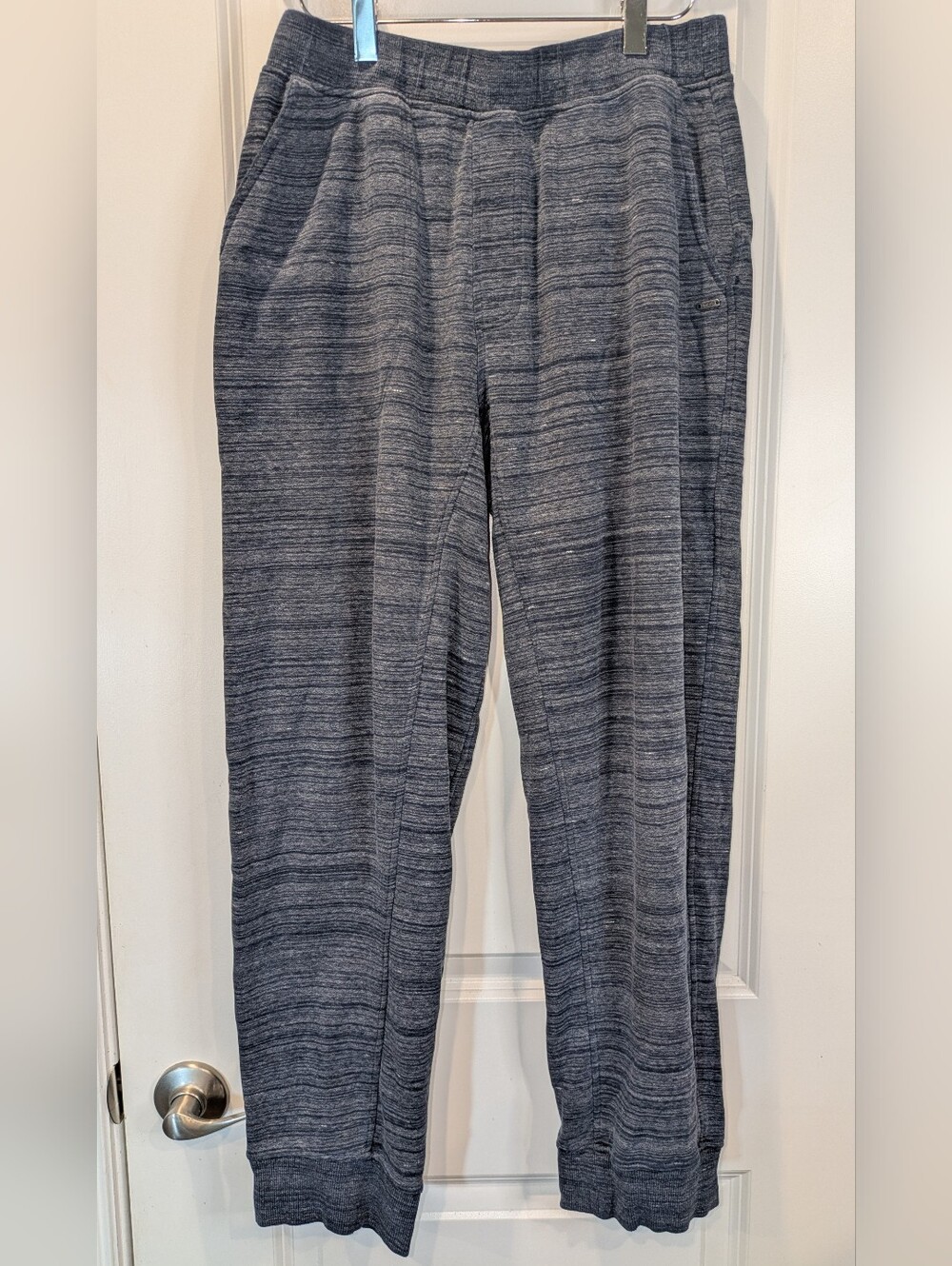 UGG For Men Jogger Sweatpants Gray Fleece Lounge Pants Size Medium